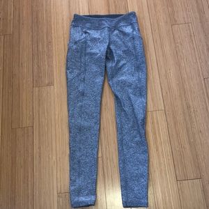Heathered gray Ivivva leggings